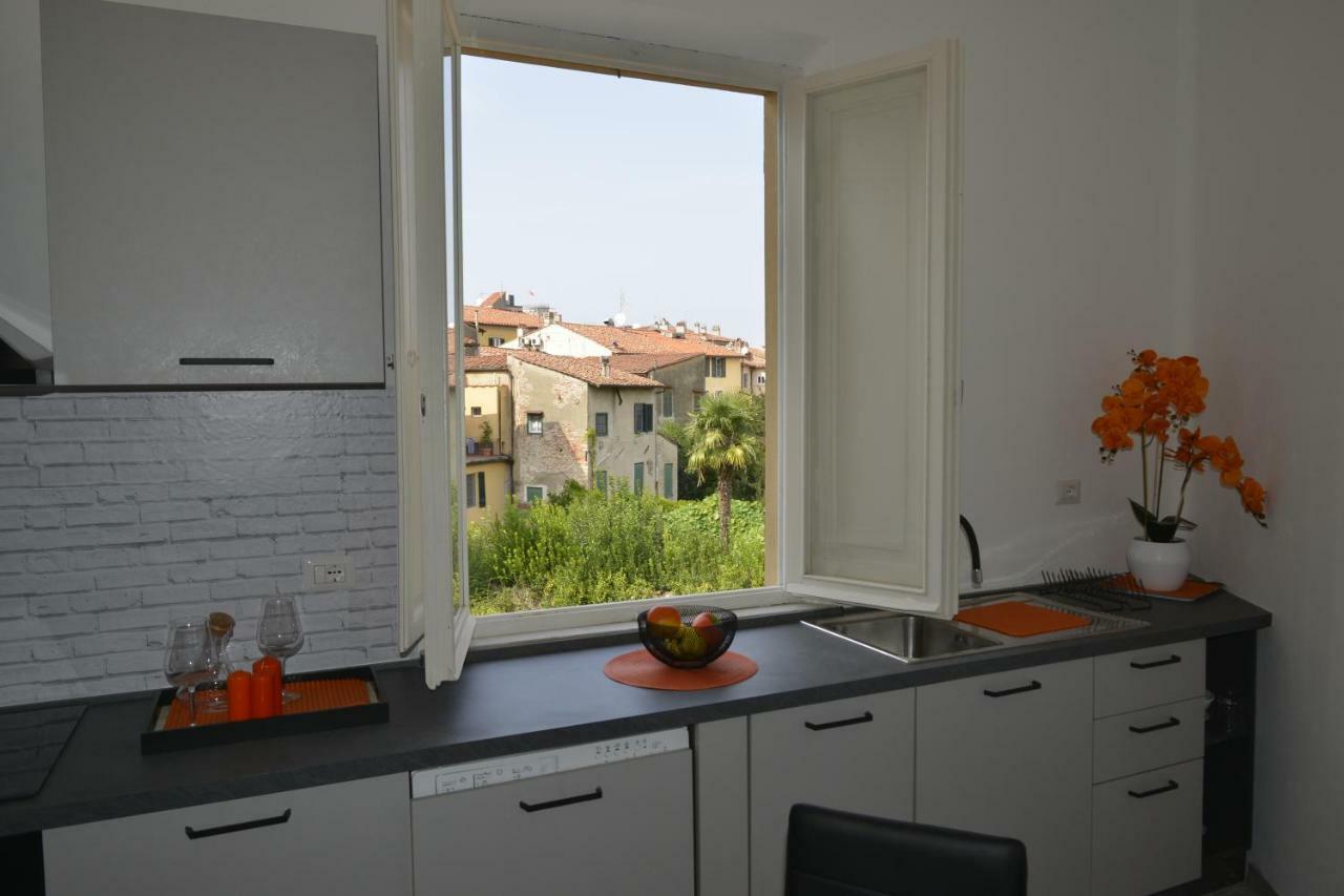 Pisa Apartment Tower Exterior photo